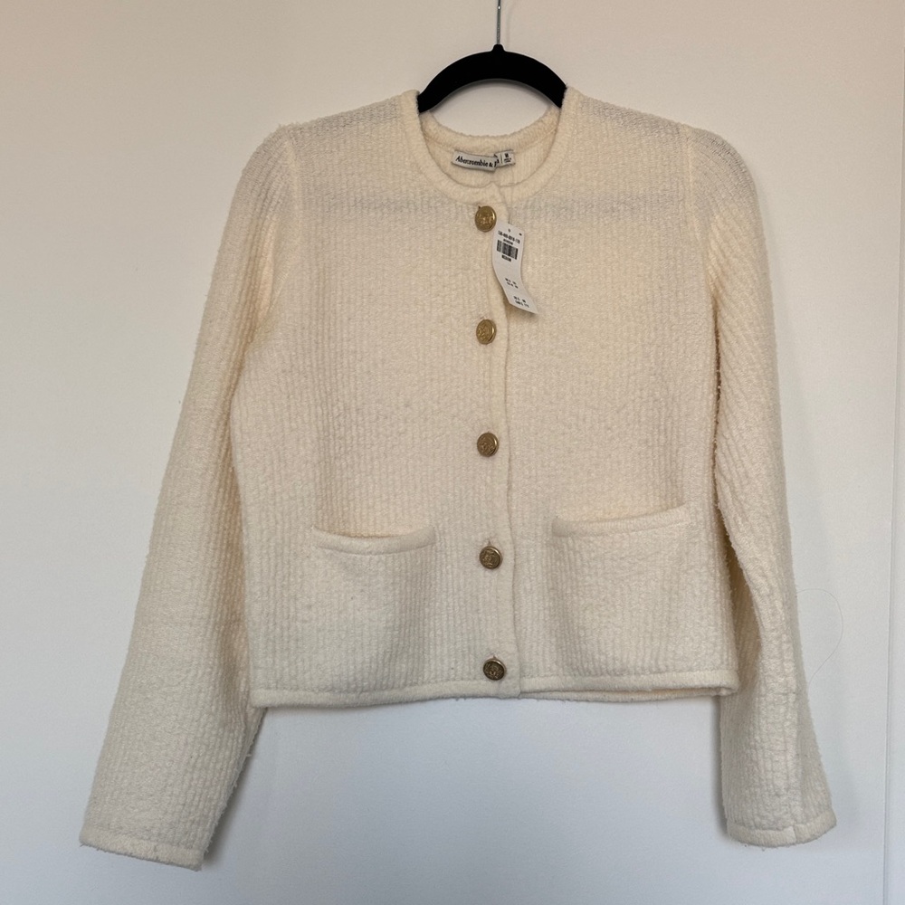 Abercrombie & Fitch | Medium | Womens Cream Cardigan Button Down Gold Cozy NEW